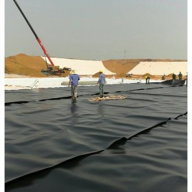 重慶HDPE防滲膜  土工膜 水庫(kù)河道防滲膜 污水處理防滲膜施工廠(chǎng)家