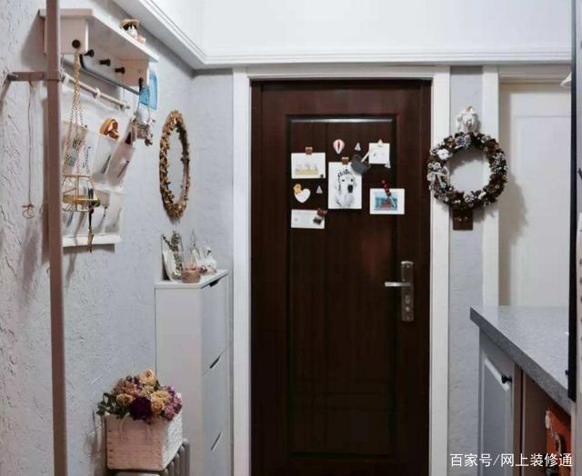 入戶門選鋼門、選擇銅門還是木門？