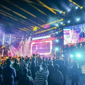 四川 成都 宜賓 德陽 戶外音樂節(jié) 演唱會 典禮 舞臺  燈光 音響 LED顯示屏 租賃一站式服務(wù) 出租舞臺桁架 TRUSS架 舞臺搭建 網(wǎng)架租賃 自有設(shè)備 價格低廉 優(yōu)惠價格 自有庫房