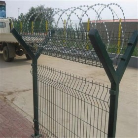 雙邊絲護(hù)欄 綿陽圍欄廠家 雙邊絲護(hù)欄批發(fā) 公路雙邊絲護(hù)欄定制