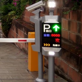 內(nèi)江智能道閘系統(tǒng)安裝 智能收費(fèi)匝道桿定制