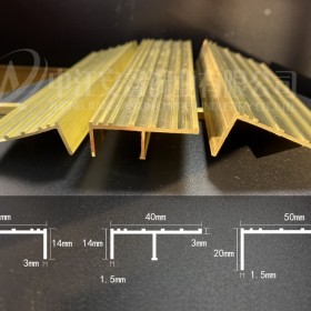 安鑫銅業(yè)定制批發(fā) T型 防滑銅條 規(guī)格齊全，十里河裝飾銅條，門板裝飾銅條，裝飾線銅條