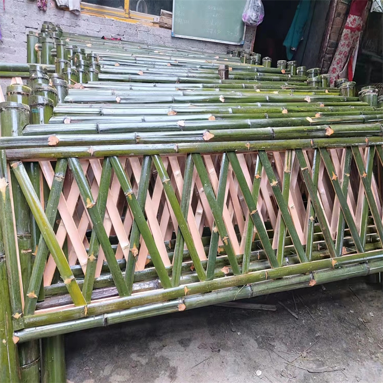 園林竹籬笆圍欄 綠化防護(hù)竹質(zhì)柵欄 草坪護(hù)欄 博源竹木 批量現(xiàn)貨