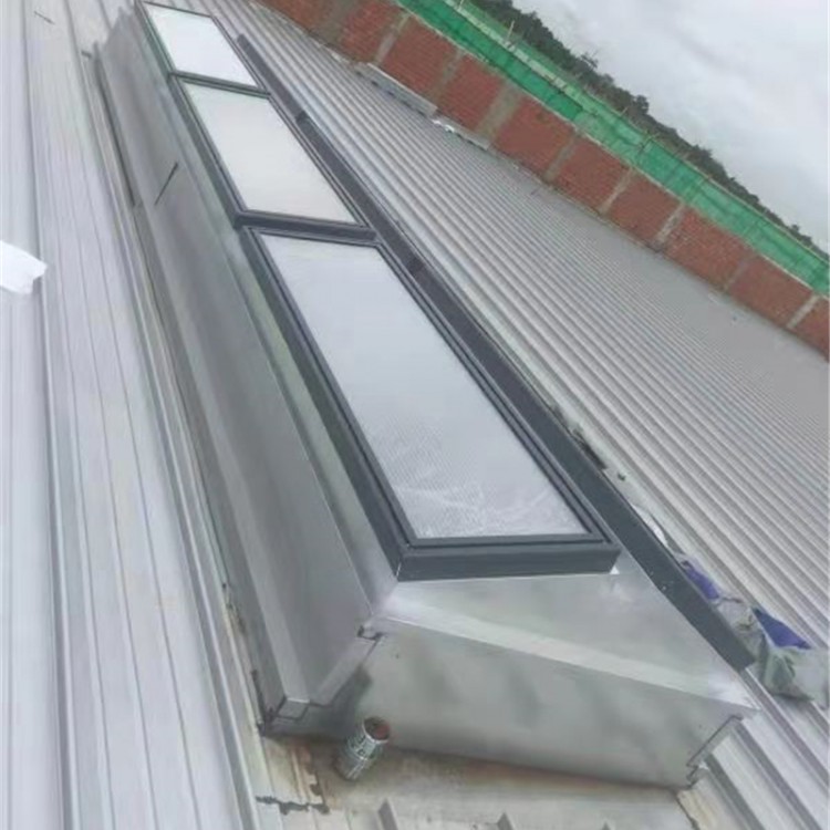 三角形通風(fēng)天窗 C2T型采光排煙天窗 消防聯(lián)動電動采光 智能系統(tǒng)一體化