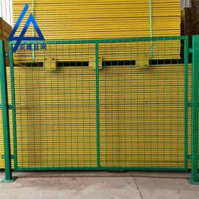 框架護(hù)欄網(wǎng) 綠色浸塑框架隔離防護(hù)網(wǎng) 公路安全防護(hù)網(wǎng) 支持加工定制