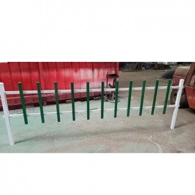 施工防護(hù)護(hù)欄 鋼制護(hù)欄 綠化帶草坪護(hù)欄 公園草坪護(hù)欄