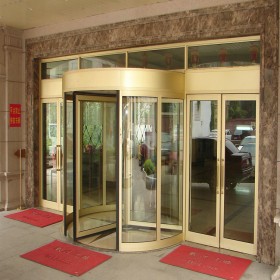 福來多三翼旋轉(zhuǎn)門生產(chǎn)設(shè)計(jì)安裝  支持定制結(jié)構(gòu)合理造型美觀