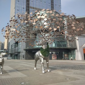 景觀不銹鋼雕塑 定制園林 公園抽象鏡面可發(fā)光造型景觀落地擺件
