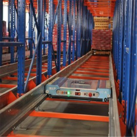 成都穿梭式庫房貨架 穿梭型貨架 成都穿梭車貨架生產(chǎn)廠家 成都貨架廠 成都倉儲(chǔ)貨架廠家