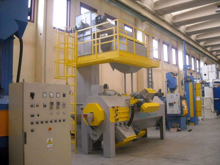 拋丸清理機(jī)用在哪些地方呢？工作原理是什么呢？