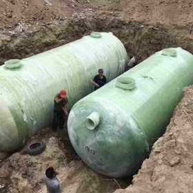 成都玻璃鋼化糞池廠(chǎng)家 10立方玻璃鋼化糞池價(jià)格