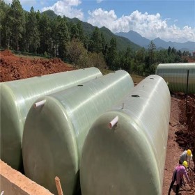 廠家直銷玻璃鋼化糞池 環(huán)保化糞池 新農(nóng)村建設(shè)專用化糞池定制