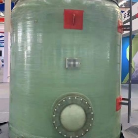 匯鑫融 成都玻璃鋼儲(chǔ)液灌生產(chǎn)廠家 可定制特種灌