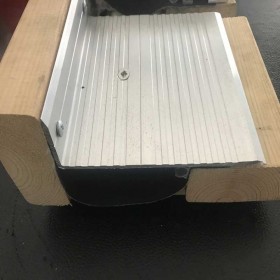 貴州地面不銹鋼伸縮縫蓋板批發(fā) 伸縮縫成品蓋板供應(yīng)