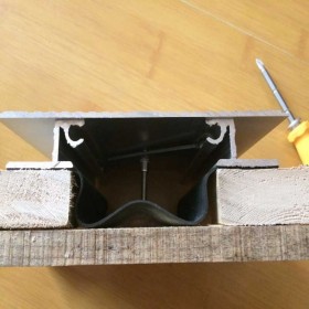 重慶地下室地面伸縮縫 車(chē)庫(kù)地面承重分割縫