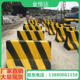四川水泥隔離墩生產(chǎn)廠家直銷交通隔離墩 道路防撞隔離墩