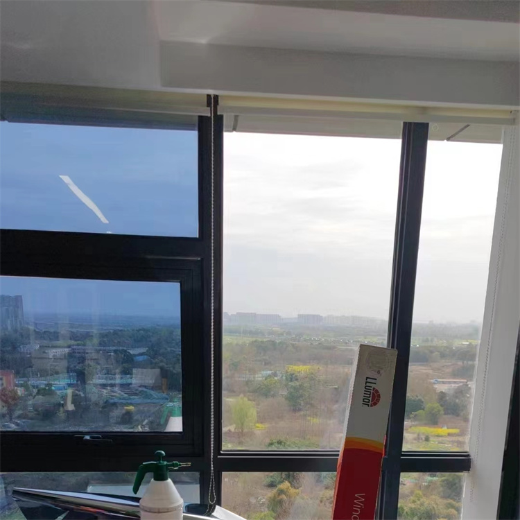 陽光房玻璃頂隔熱防曬膜貼膜施工 幕墻節(jié)能防爆保護(hù)膜