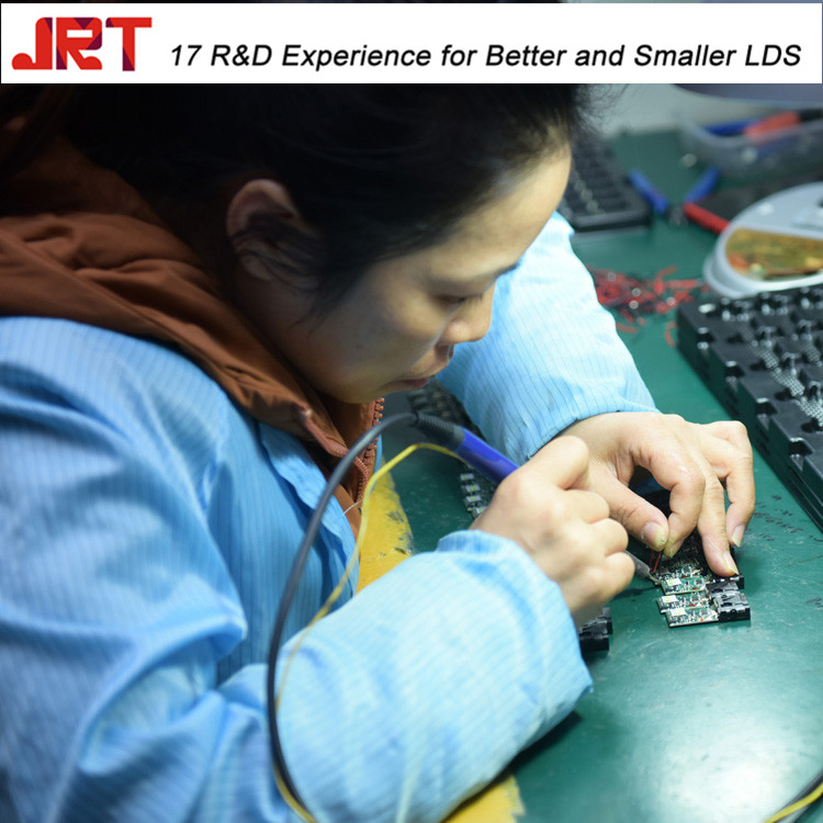 M703A工業(yè)激光測(cè)距傳感器焊接