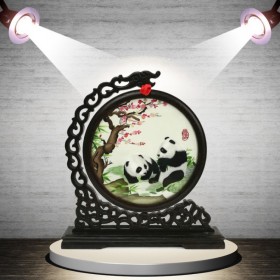 蜀繡定做廠家批發(fā)價(jià)格 20圓雞翅木龍頭架蜀繡