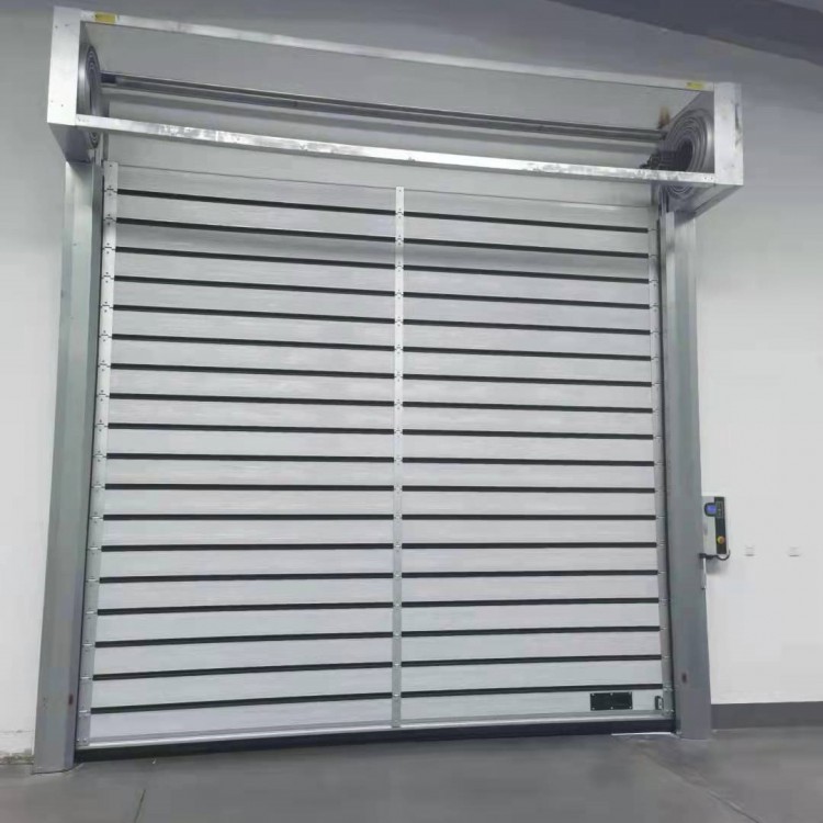 硬質(zhì)快速門(mén) 渦輪自動(dòng)感應(yīng) 車間廠房可安裝 伺服電機(jī)運(yùn)行平穩(wěn) 噪音小