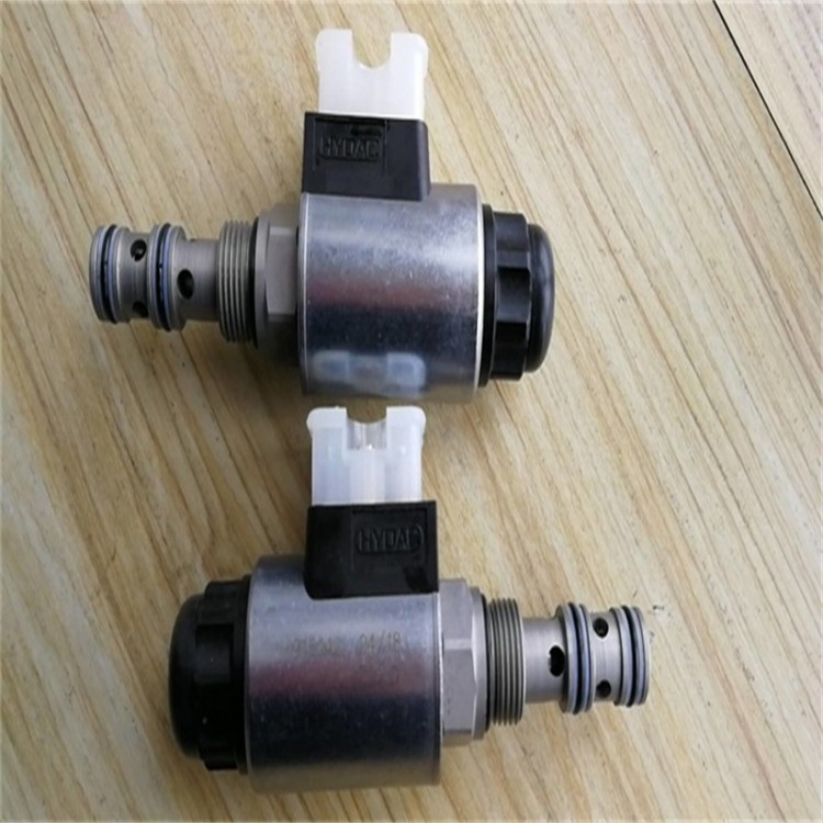 WSM08130D-01M-C-N-24DG(方)