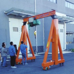 定制移動(dòng)龍門(mén)吊電動(dòng)無(wú)軌電動(dòng)輪胎式自行龍門(mén)架1t2t5t廠(chǎng)家直銷(xiāo)