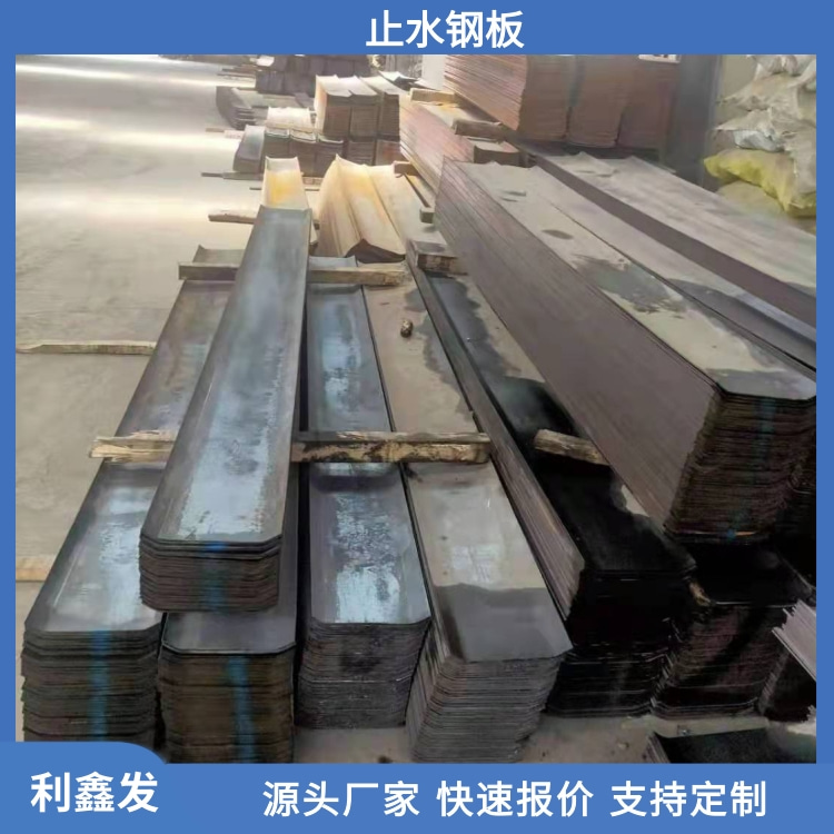 藍(lán)色清新場景美妝保濕護(hù)膚面膜產(chǎn)品展示寶貝主圖 (2)