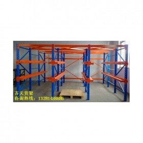 駛?cè)胧截炌ㄘ浖芏ㄖ? 倉(cāng)庫(kù)貫通式貨架批發(fā)  四川貫通貨架專業(yè)廠家