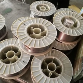 碳化鉻堆焊耐磨藥芯焊絲 用于掘進(jìn)機(jī)盤形滾刀的受磨表面