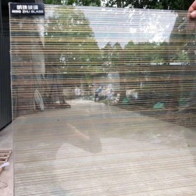 4+4MM夾絲玻璃玻璃隔斷門玻璃磚資陽(yáng)玻璃廠家