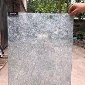 達(dá)州廠家定制直銷(xiāo)5+5mm鋼化銀色夾絲玻璃