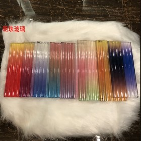 成都廠家定制生產(chǎn)中庭戶外景觀水墨畫山水畫裝飾夾絲夾絹藝術(shù)玻璃