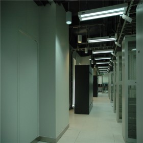 機(jī)房彩鋼板批量供應(yīng) 機(jī)房彩鋼板價(jià)格 廠家可定制 蘇潤(rùn)科技