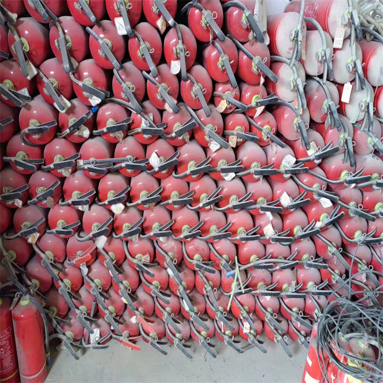 回收工廠舊滅火器 物業(yè)過(guò)期滅火器回收 免費(fèi)評(píng)估現(xiàn)場(chǎng)結(jié)算 可提供技術(shù)咨詢