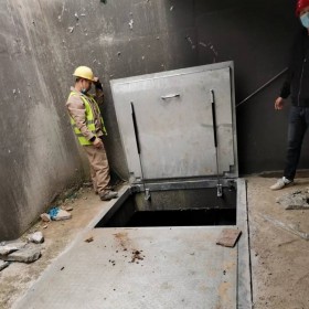 投料口蓋板 吊裝口蓋板 不銹鋼輕質(zhì)防火井蓋助力型防煙蓋板定制