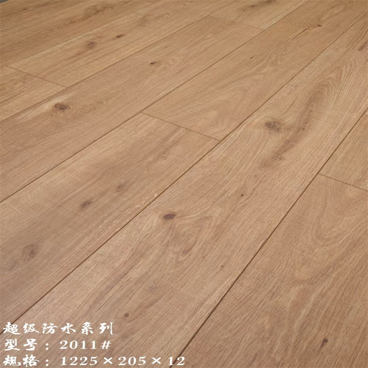 偉匠實(shí)木地板 體育館運(yùn)動(dòng)木地板 成都木地板廠 環(huán)保木地板