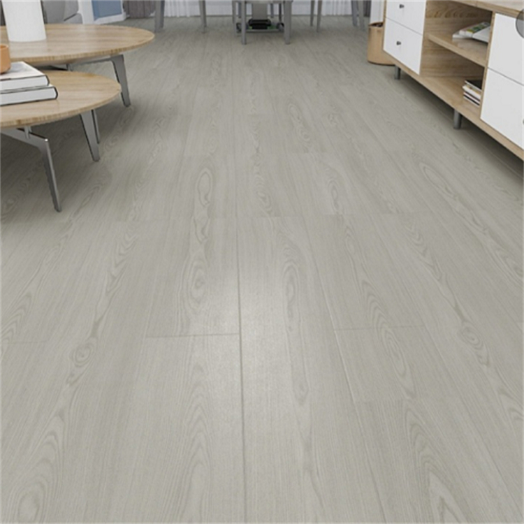 鎖扣地板強(qiáng)化復(fù)合石塑地板防水臥室家用天然仿實(shí)木地板環(huán)保無(wú)醛