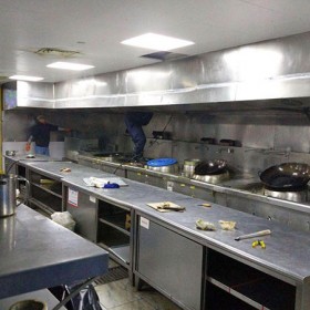 成都學(xué)校煙道清洗服務(wù) 大型油煙機(jī)清洗公司 廚房油煙機(jī)清洗 價(jià)格面議