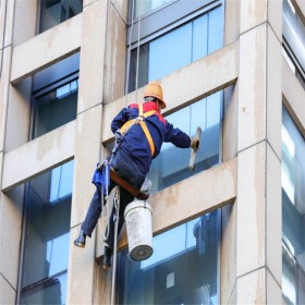 高樓外墻清洗設(shè)計 成都高樓外墻清洗方案