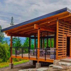 景區(qū)觀(guān)景臺(tái)休息中心防腐木木屋  加工定制 美觀(guān)實(shí)用 圓林園園林景觀(guān)