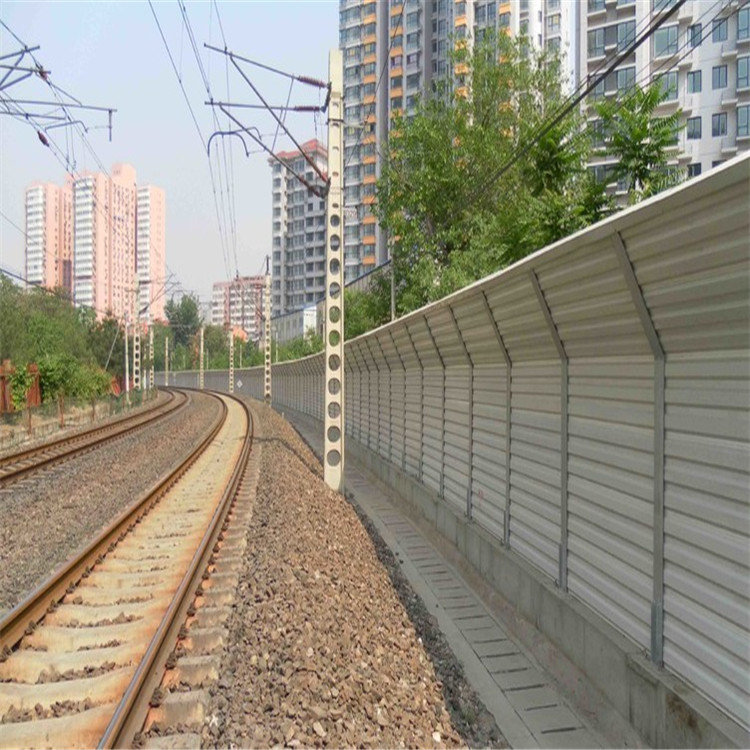 透明PC板聲屏障 道路小區(qū)隔音屏障 降噪隔音屏