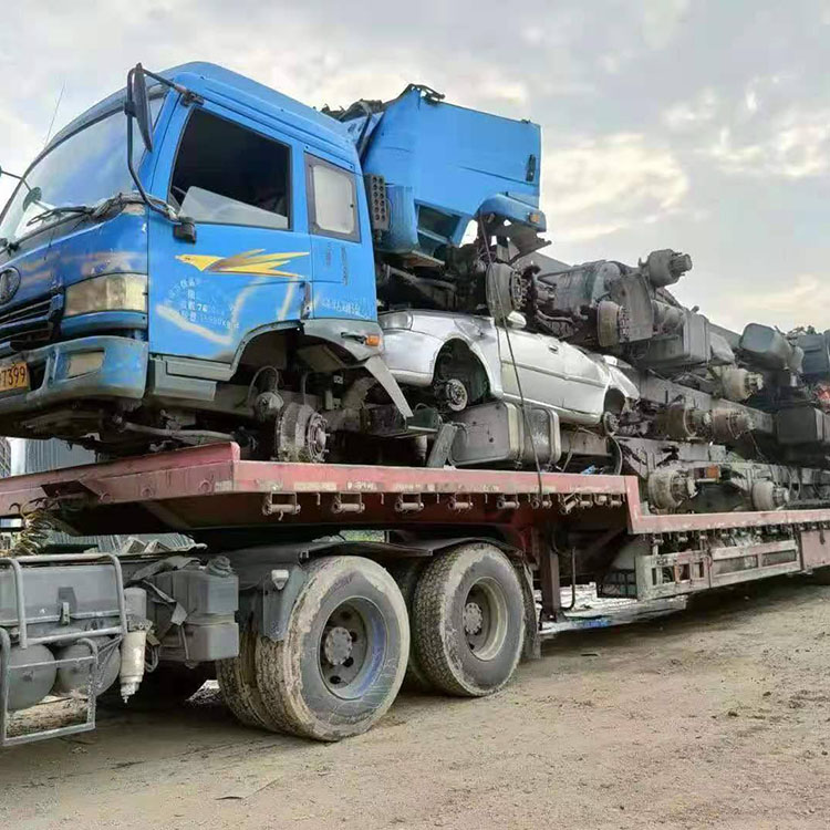 大貨車(chē)回收大小報(bào)廢車(chē) 水泡車(chē) 24小時(shí)道路救援 上門(mén)服務(wù)