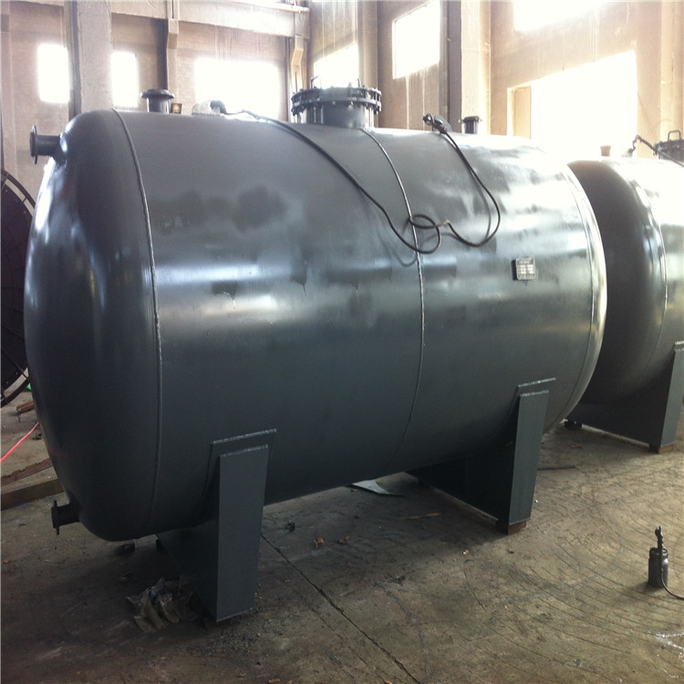 臥式襯塑罐成品_副本