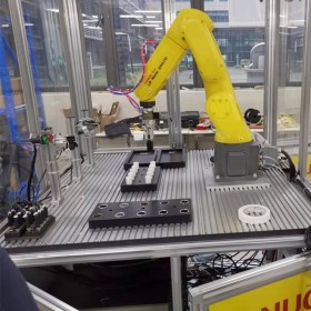 機器人安全圍欄 鋁型材安全圍欄 機械設(shè)備防護圍欄 機械手防護罩