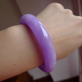 臨滄回收玉手鐲的地方 個(gè)人閑置翡翠玉石和田玉回收平臺(tái)