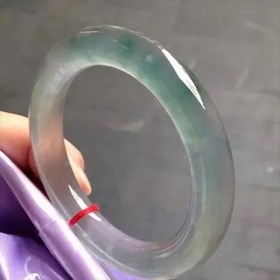 大渡口翡翠玉石回收 吊墜蛋面項鏈?zhǔn)骤C戒指回收