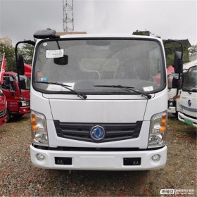 東風(fēng)凱普特柴電混動(dòng)4.2米冷藏運(yùn)輸車(chē)