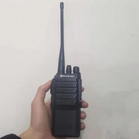 成都本地對(duì)講機(jī)租賃、對(duì)講機(jī)出租、可免費(fèi)提供中轉(zhuǎn)臺(tái)、配套耳機(jī)充電器、三環(huán)內(nèi)包送、可開(kāi)發(fā)票