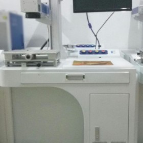 成都工業(yè)激光打標(biāo)機(jī) 刀具刃具激光打標(biāo)機(jī) 四川打標(biāo)機(jī)專業(yè)制造本地企業(yè) 激光快速美觀無耗材