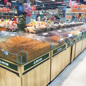 四川超市散貨堆頭木制散裝貨架 商超中島展示貨架 干貨貨柜定制批發(fā)